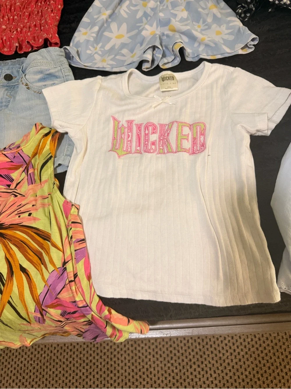 Girls summer clothes old navy, target, etc 15 pieces all medium or size 8